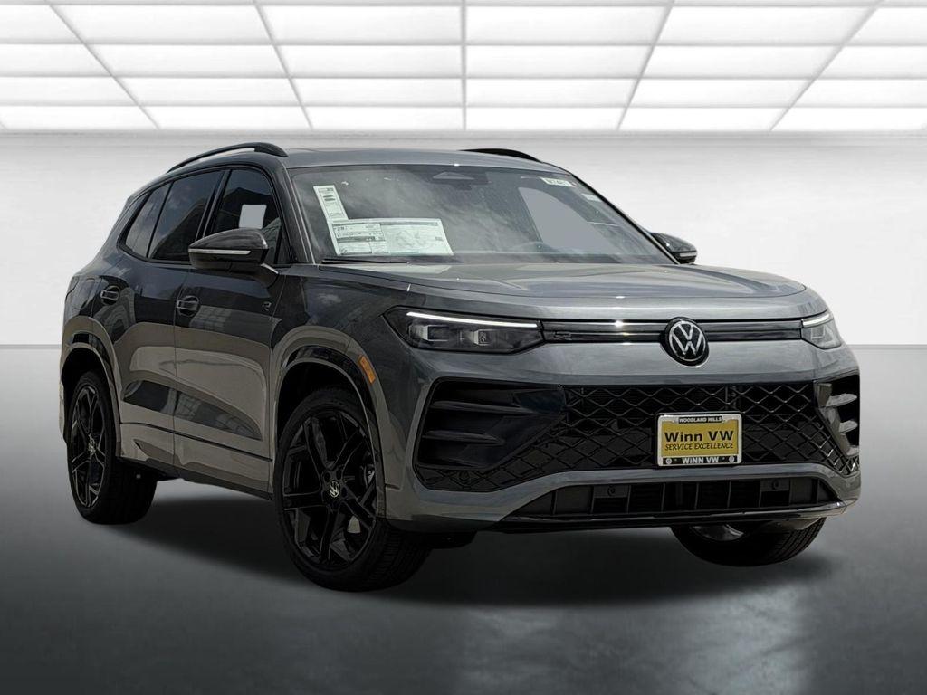 new 2026 Volkswagen Tiguan car, priced at $39,944