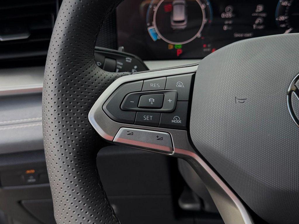 new 2026 Volkswagen Tiguan car, priced at $39,944