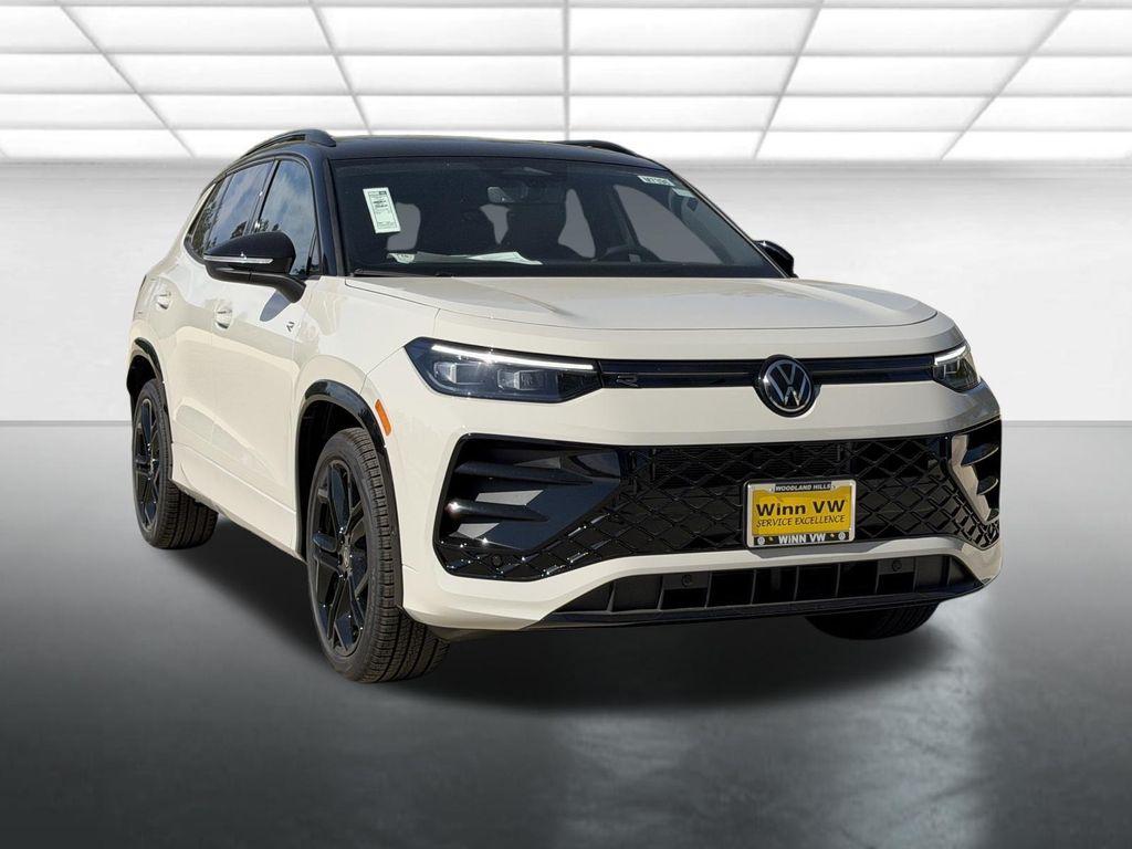 new 2026 Volkswagen Tiguan car, priced at $40,339