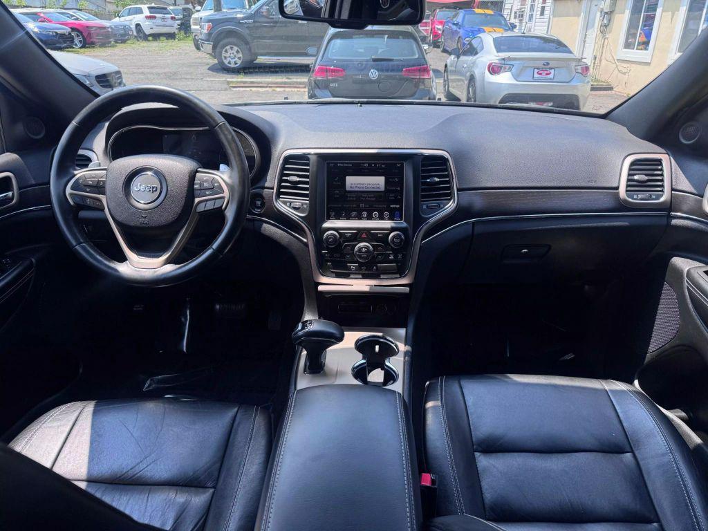 used 2015 Jeep Grand Cherokee car, priced at $13,995
