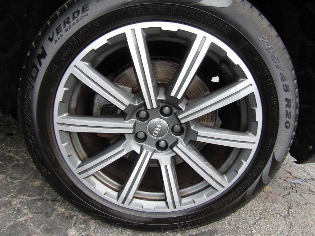 used 2017 Audi Q7 car, priced at $15,995