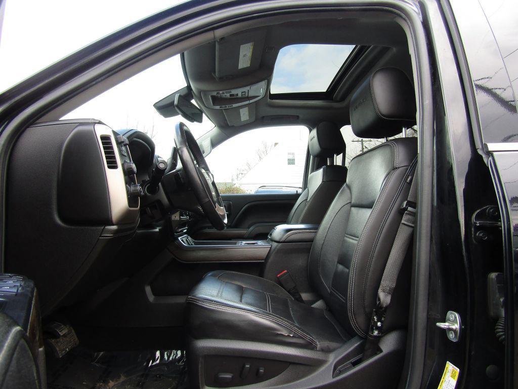 used 2017 GMC Sierra 1500 car, priced at $26,995