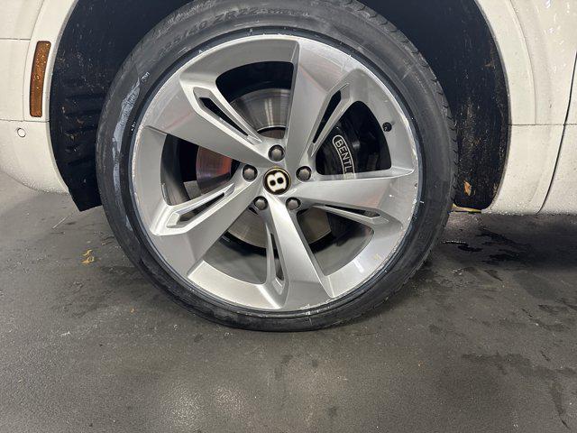 used 2020 Bentley Bentayga car, priced at $99,850