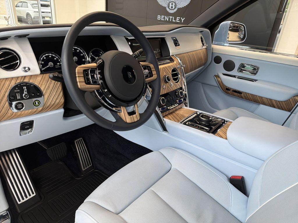 used 2023 Rolls-Royce Cullinan car, priced at $329,900