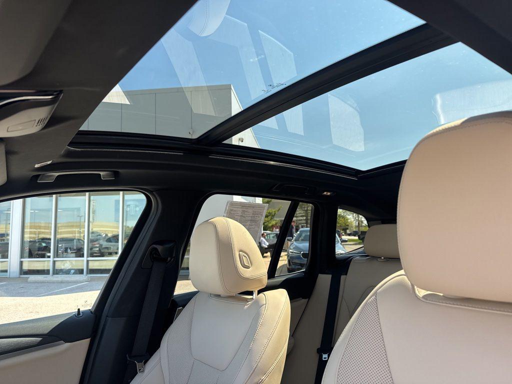 used 2023 BMW X3 car, priced at $37,591