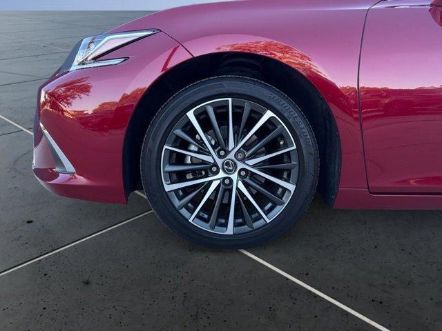 used 2025 Lexus ES 350 car, priced at $38,966