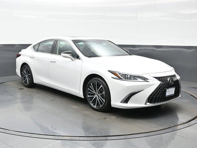 used 2024 Lexus ES 350 car, priced at $42,552