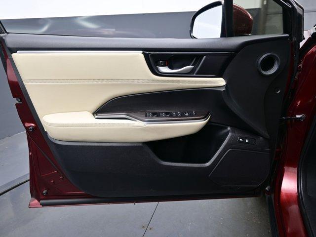 used 2018 Honda Clarity Plug-In Hybrid car, priced at $10,879