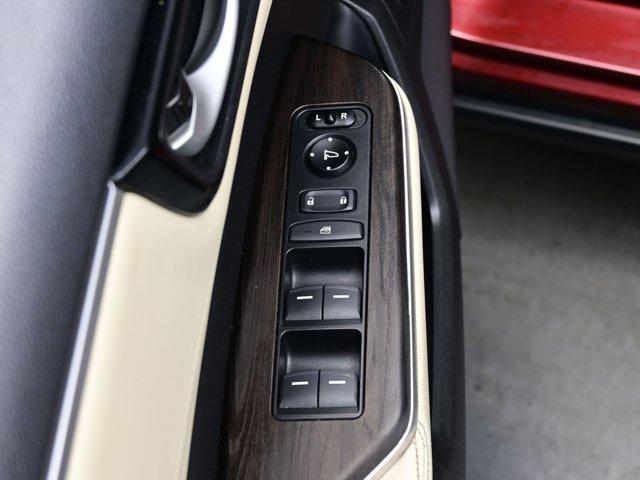 used 2018 Honda Clarity Plug-In Hybrid car, priced at $10,879