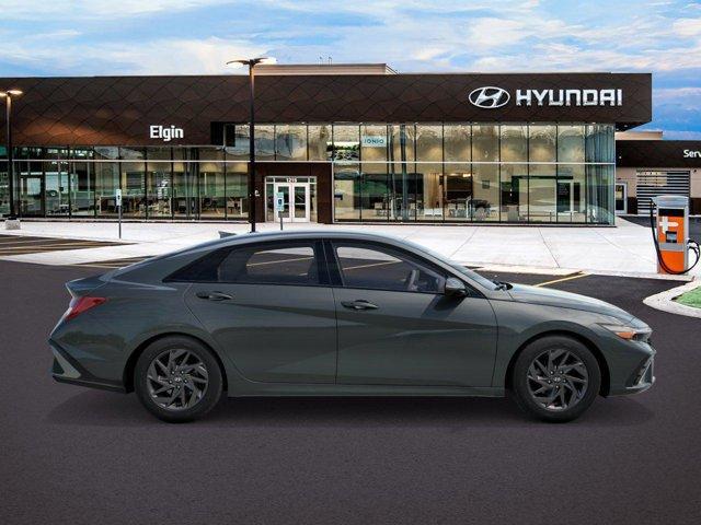 new 2026 Hyundai ELANTRA HEV car