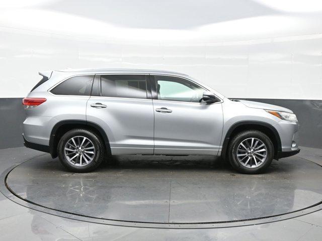 used 2017 Toyota Highlander car, priced at $16,997