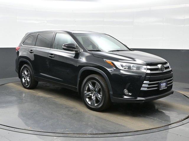 used 2017 Toyota Highlander car, priced at $17,774