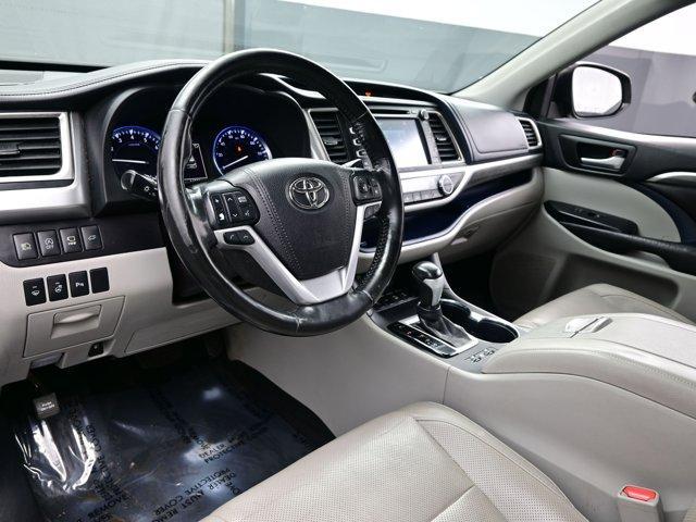 used 2017 Toyota Highlander car, priced at $17,774