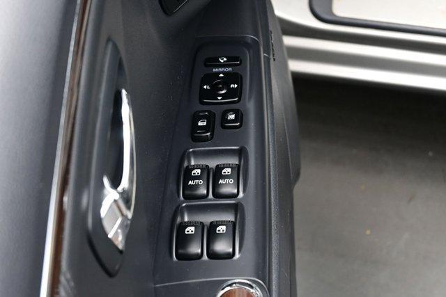 used 2009 Hyundai Azera car, priced at $7,880