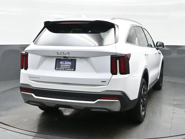 used 2024 Kia Sorento car, priced at $30,658