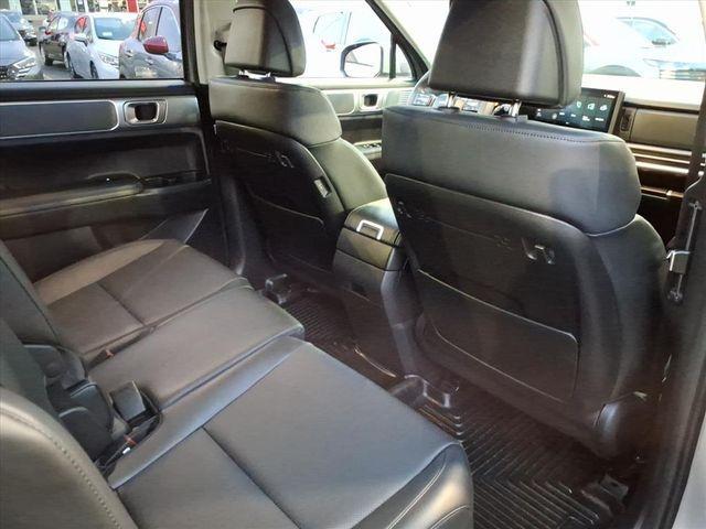 used 2025 Hyundai SANTA FE HEV car, priced at $34,750