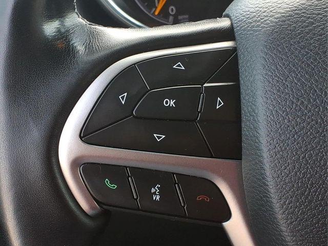used 2021 Jeep Grand Cherokee car, priced at $21,673