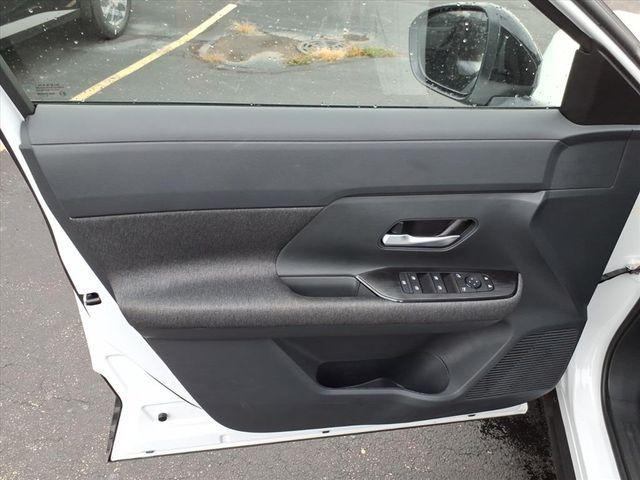 new 2026 Nissan Kicks car, priced at $27,724