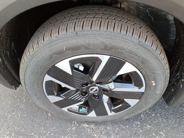 new 2026 Nissan Kicks car, priced at $29,716