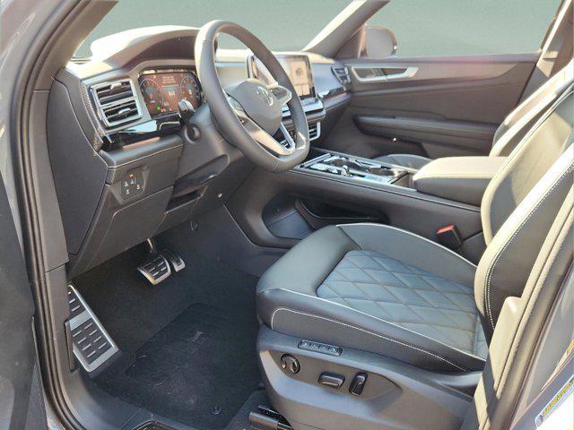 new 2026 Volkswagen Atlas Cross Sport car, priced at $53,748