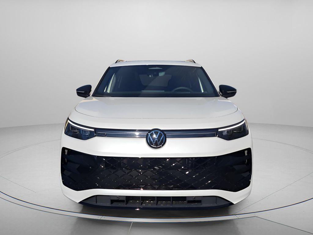 new 2026 Volkswagen Tiguan car, priced at $35,374