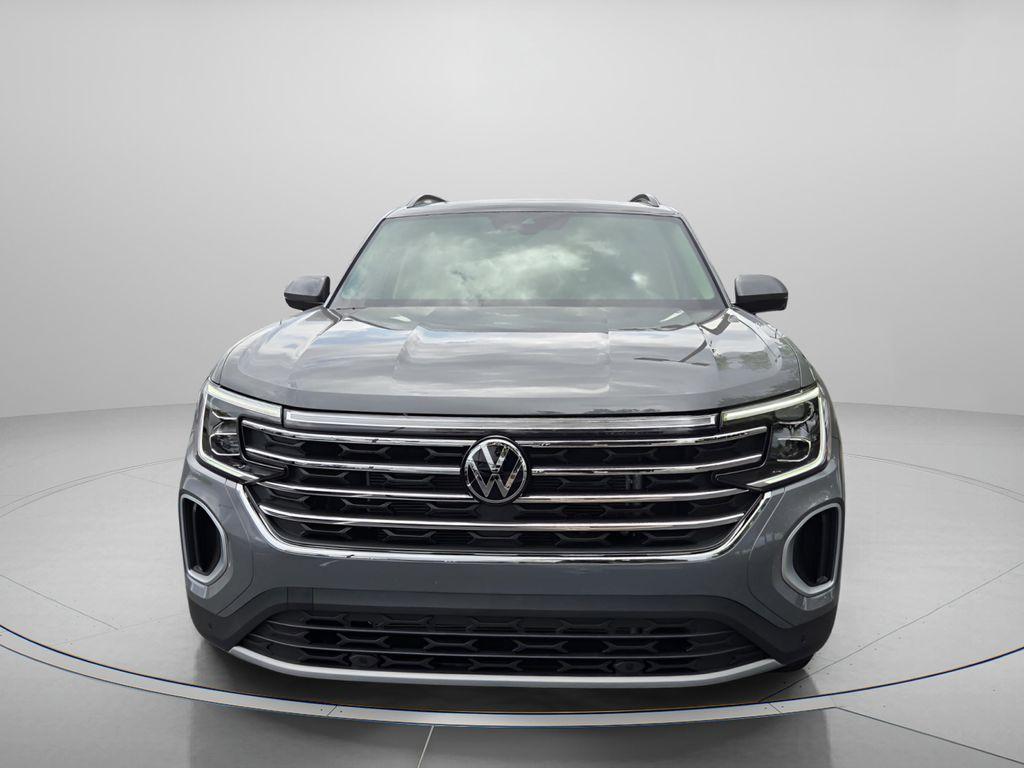 new 2026 Volkswagen Atlas car, priced at $42,659