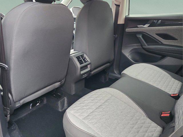 new 2026 Volkswagen Tiguan car, priced at $31,681