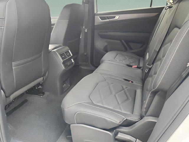 new 2026 Volkswagen Atlas Cross Sport car, priced at $37,293