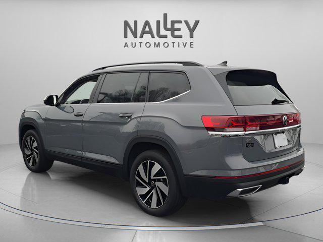 used 2025 Volkswagen Atlas car, priced at $33,084