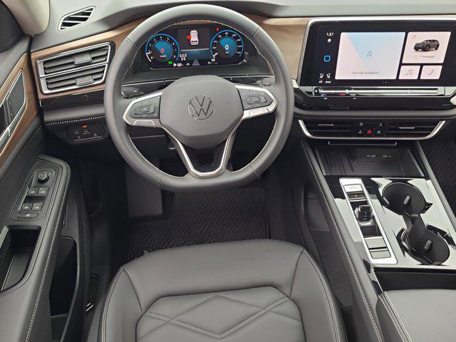 used 2025 Volkswagen Atlas car, priced at $33,084