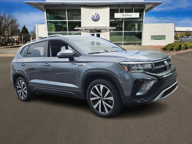 2023 Platinum Gray Metallic Volkswagen Taos