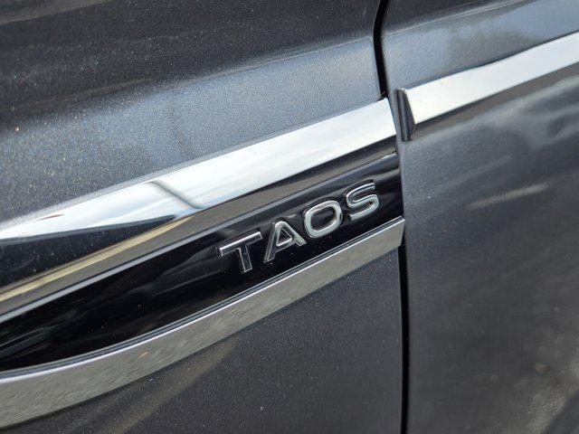 2023 Platinum Gray Metallic Volkswagen Taos