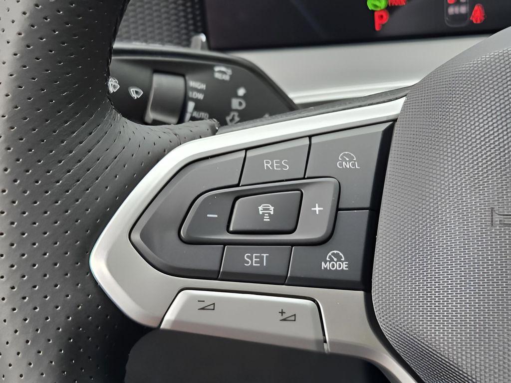 new 2026 Volkswagen Tiguan car, priced at $36,784