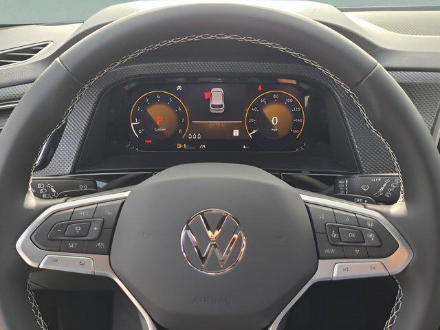 new 2026 Volkswagen Atlas Cross Sport car, priced at $47,427