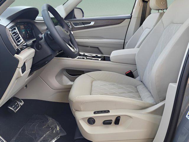 new 2026 Volkswagen Atlas car, priced at $54,846