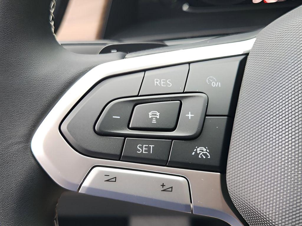 new 2026 Volkswagen Atlas car, priced at $42,803