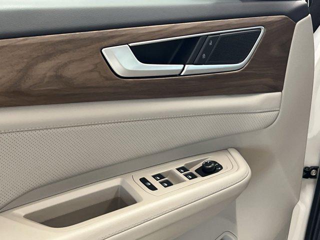 used 2025 Volkswagen Atlas car, priced at $30,000