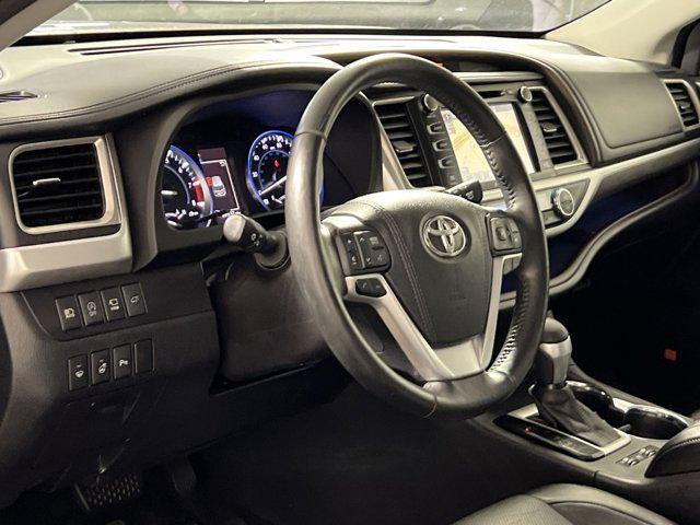 used 2017 Toyota Highlander car, priced at $23,995