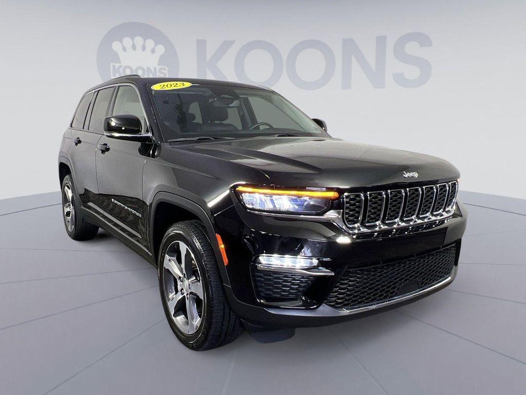 used 2023 Jeep Grand Cherokee car, priced at $29,495