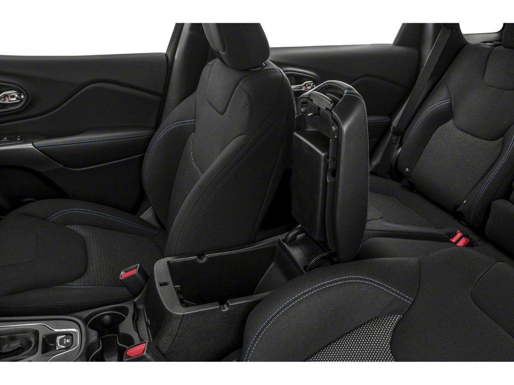 used 2020 Jeep Cherokee car, priced at $18,245