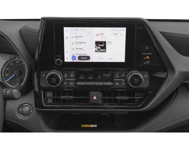 used 2024 Toyota Highlander Hybrid car, priced at $47,000