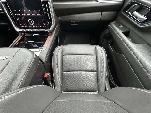 used 2025 GMC Yukon car, priced at $65,995