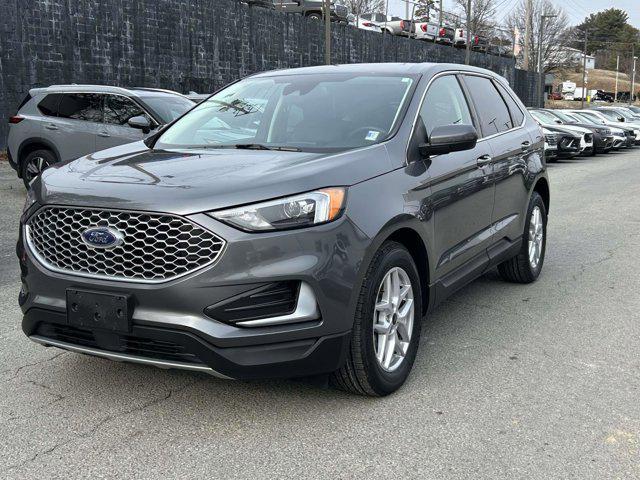 used 2024 Ford Edge car, priced at $24,995