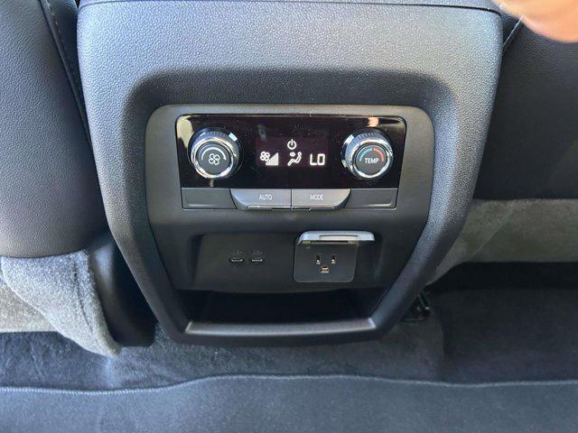 new 2026 Chevrolet Traverse car, priced at $47,908