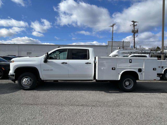 new 2026 Chevrolet Silverado 3500 car, priced at $73,261