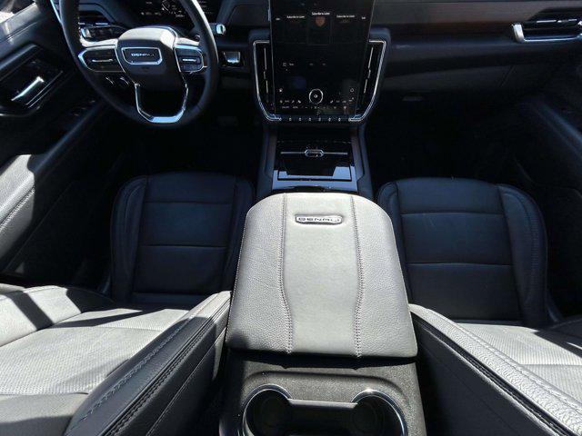 used 2025 GMC Yukon car, priced at $69,995