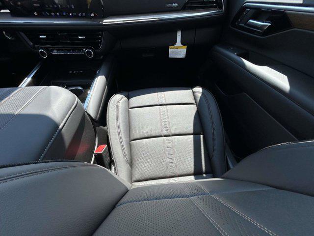 new 2025 Chevrolet Suburban car, priced at $95,220