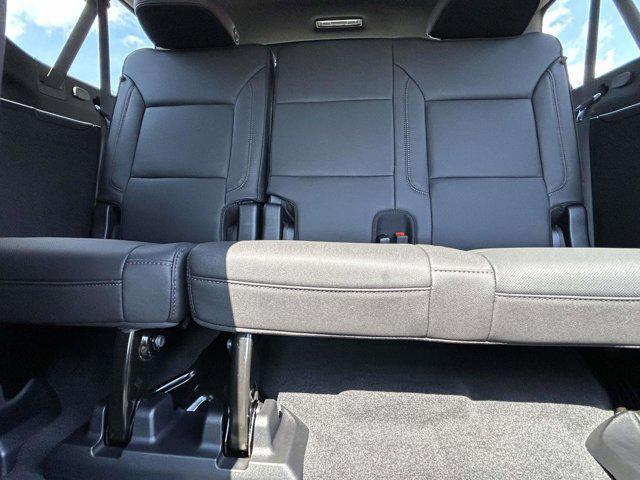 new 2025 Chevrolet Suburban car, priced at $95,220