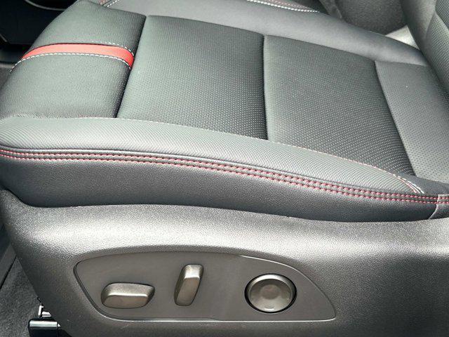 new 2026 Chevrolet Traverse car, priced at $54,478