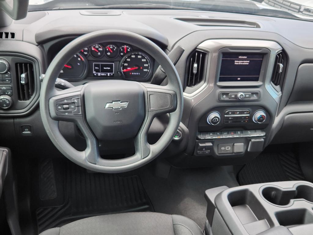 used 2024 Chevrolet Silverado 1500 car, priced at $43,265
